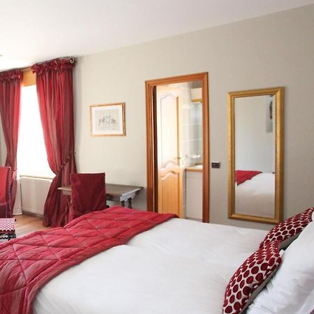 Saint Graal Chamant Room photo