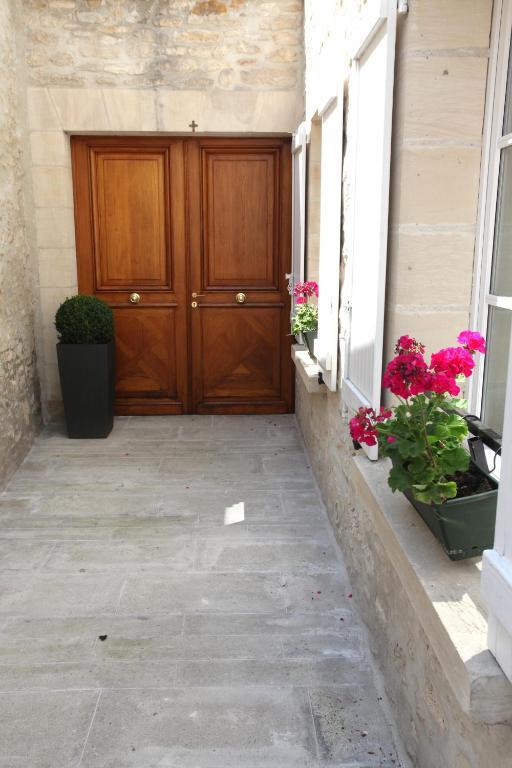 Saint Graal Chamant Exterior photo